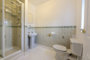 Potter Fell Room - En-Suite Shower